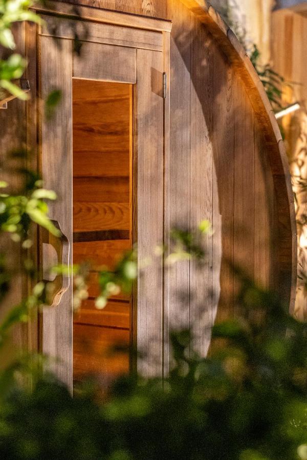 לה רושל Escale Rochelaise, Gite Urbain Avec Spa Bain Nordique Et Sauna Tonneau מראה חיצוני תמונה