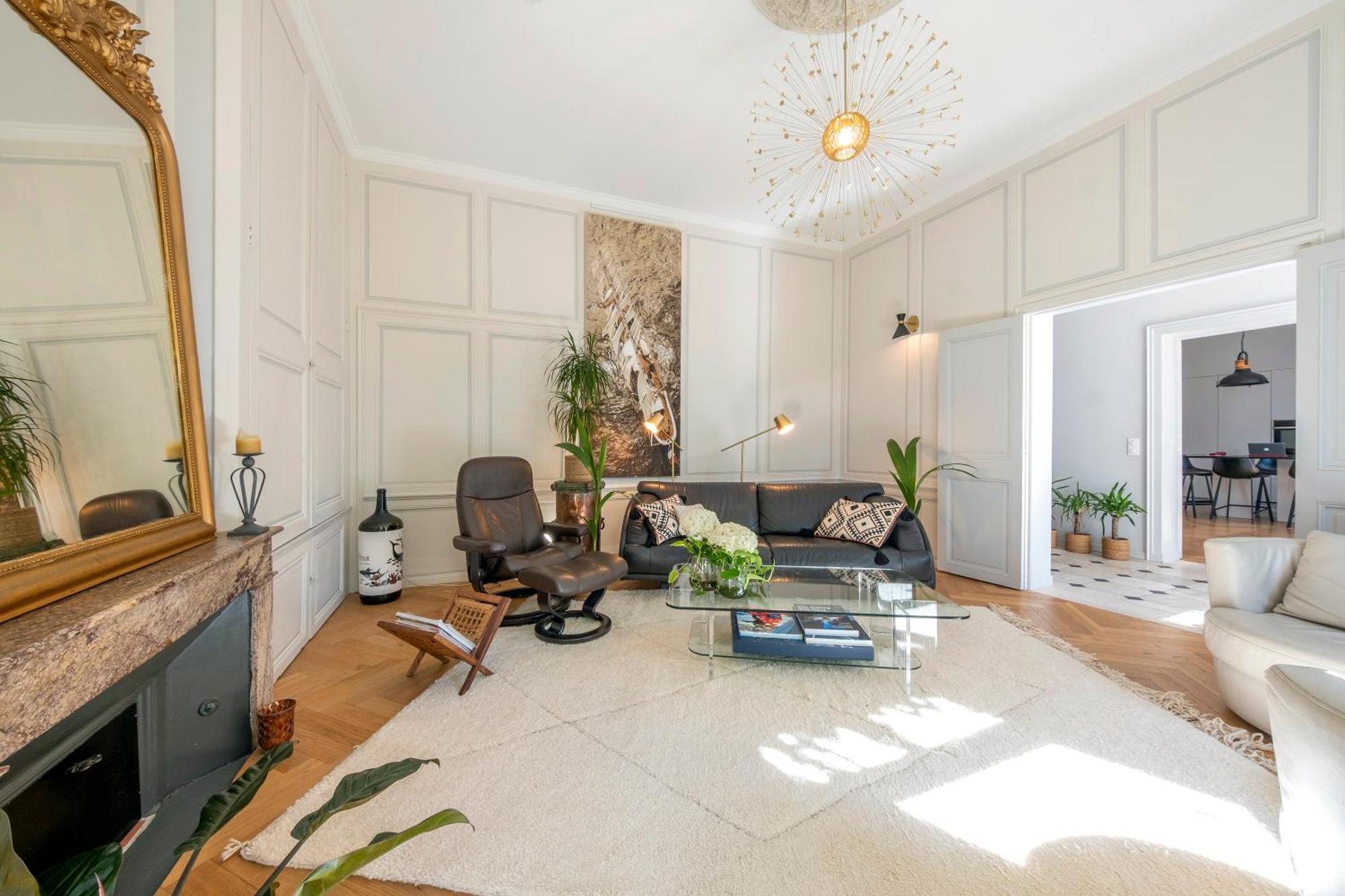 לה רושל Escale Rochelaise, Gite Urbain Avec Spa Bain Nordique Et Sauna Tonneau מראה חיצוני תמונה